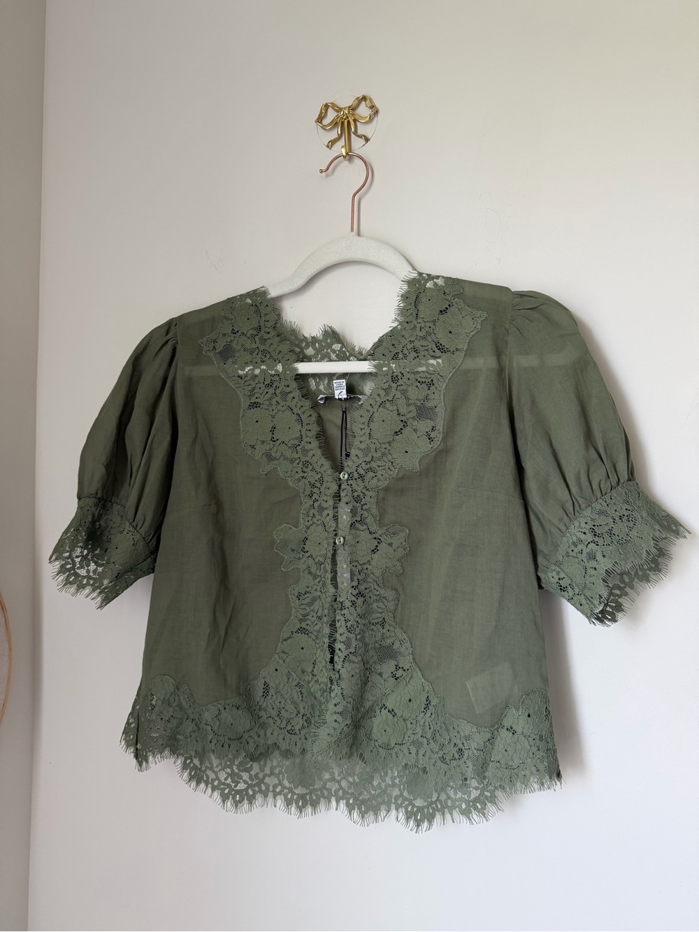 Olive Green cotton Lace-Trim Puff Sleeve short sleeve Blouse - Picture 2 of 7